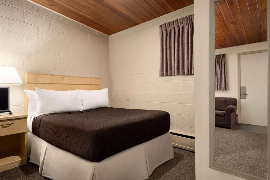 Thriftlodge Moose Jaw Luaran gambar