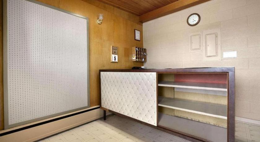 Thriftlodge Moose Jaw Luaran gambar